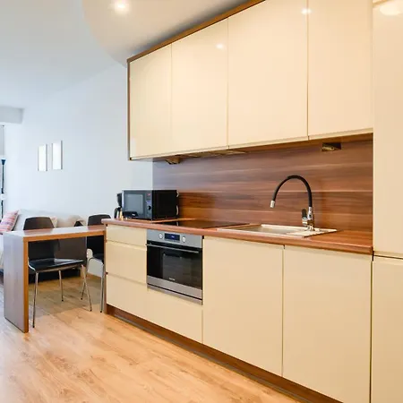 Apartamenty Sun & Snow Wojska Polskiego Kolobrzeg Exterior photo
